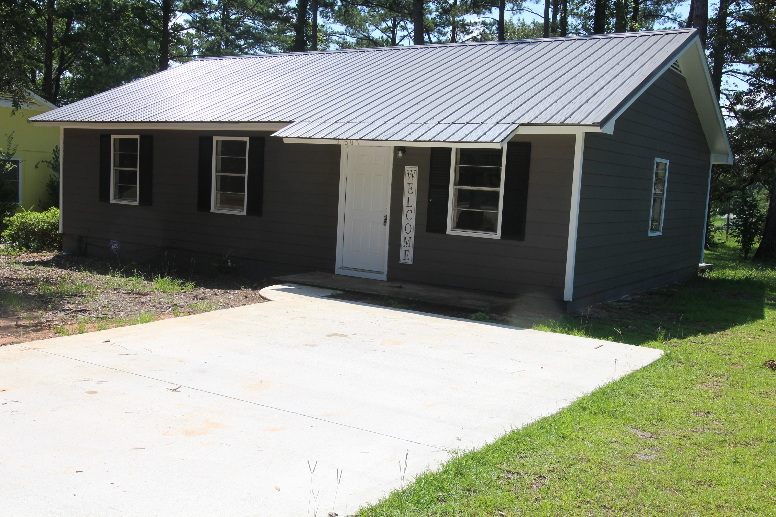 2507 Beachview Drive
