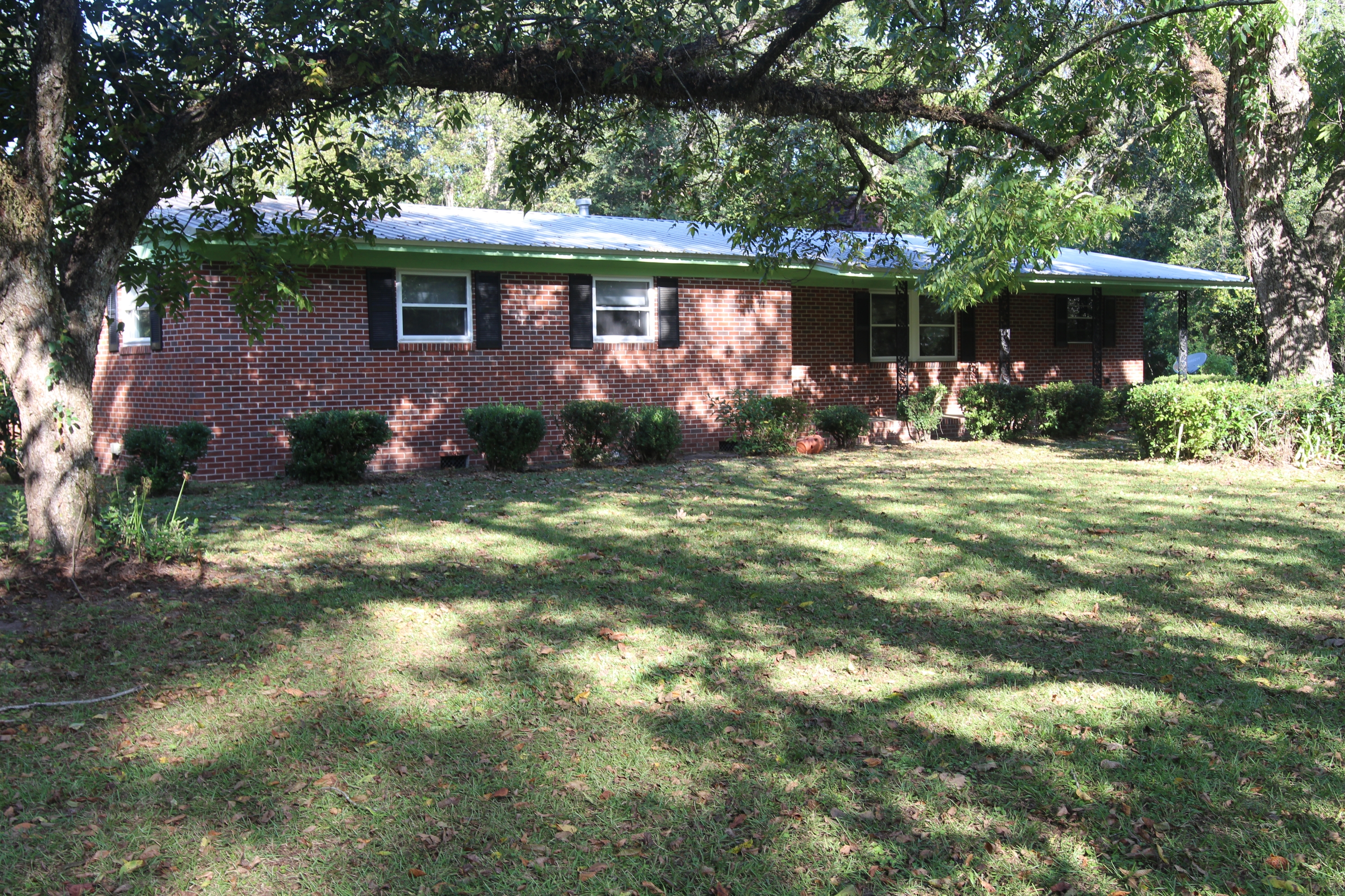 Vanderbilt Drive 3813 - 1