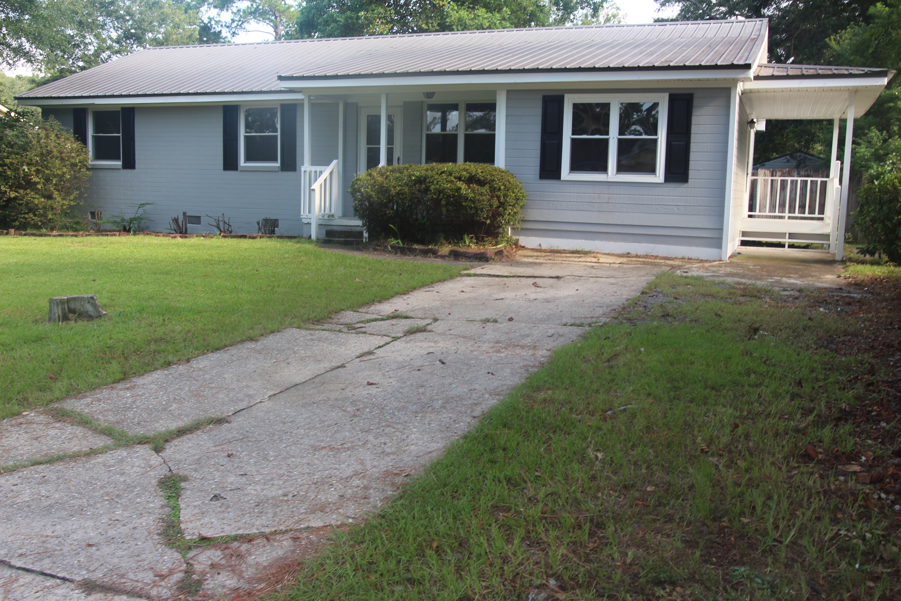 1305 Gary Ave